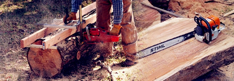 How to Cut a Log Lengthwise with a Chainsaw